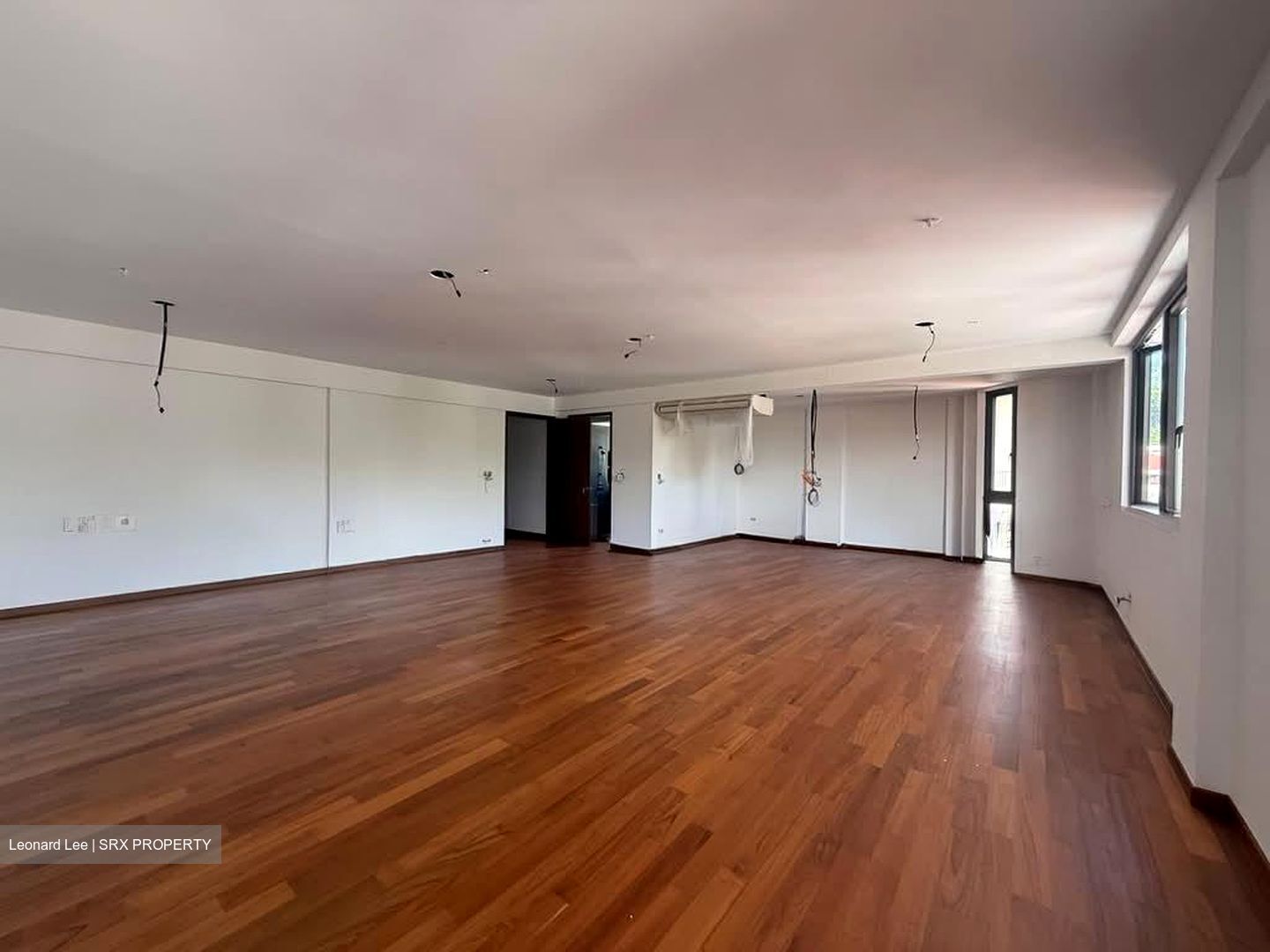 Fernhill Road (D10), Semi-Detached #546978991